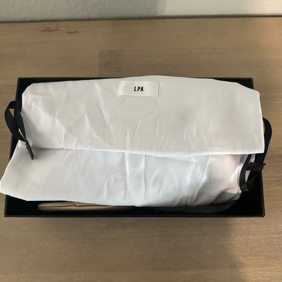 LPA /REVOLVE Elba Sandal in Light Brown
8.5 - Picture 12 of 12